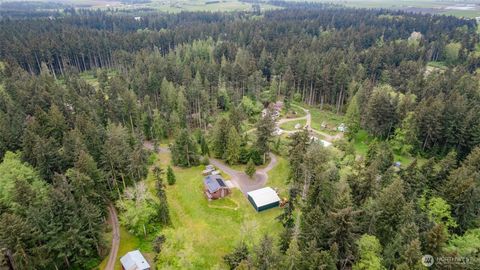 Photo of 740 Nature Lane, Coupeville, WA 98239 (MLS # 2514028)