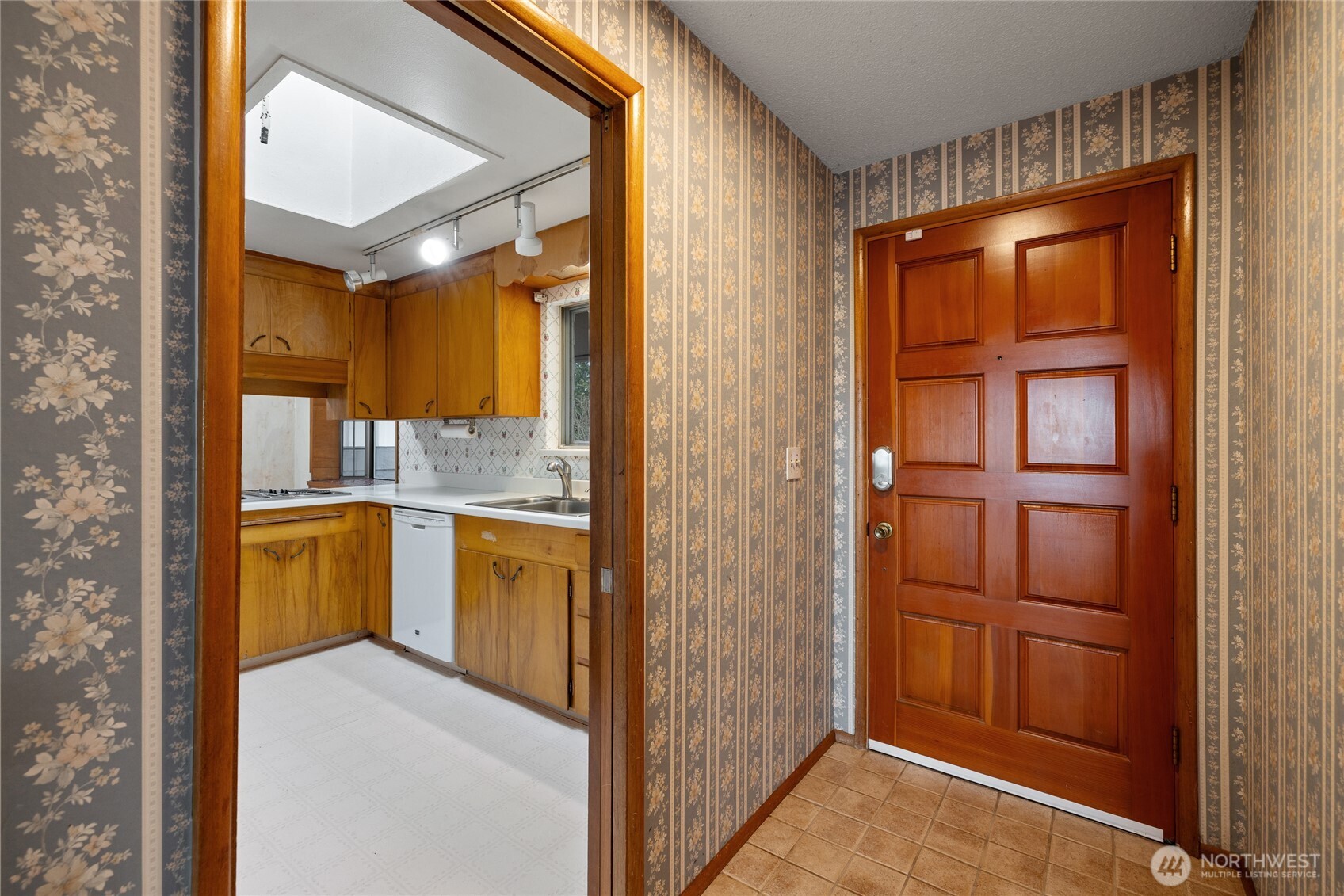 8924 Butte Terrace SW