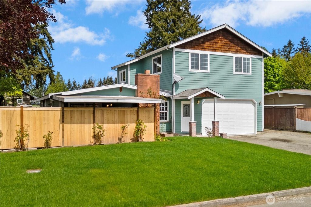 Photo of 2111 201st Place SW, Lynnwood, WA 98036 (MLS # 2517543)