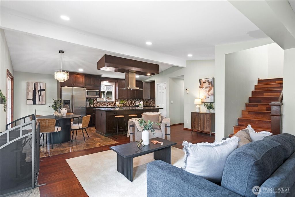 Photo of 2111 201st Place SW, Lynnwood, WA 98036 (MLS # 2517543)