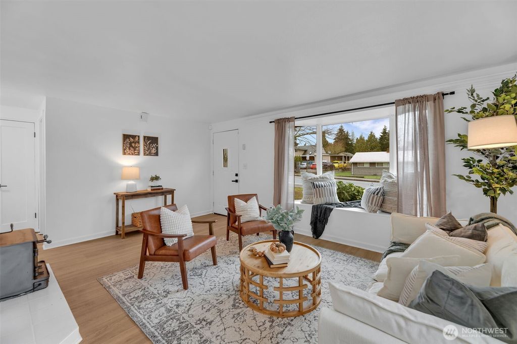 Photo of 3773 S 170th Street, SeaTac, WA 98188 (MLS # 2345446)