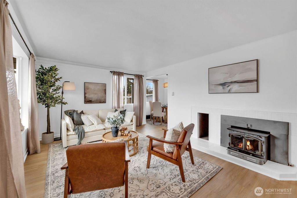 Photo of 3773 S 170th Street, SeaTac, WA 98188 (MLS # 2345446)