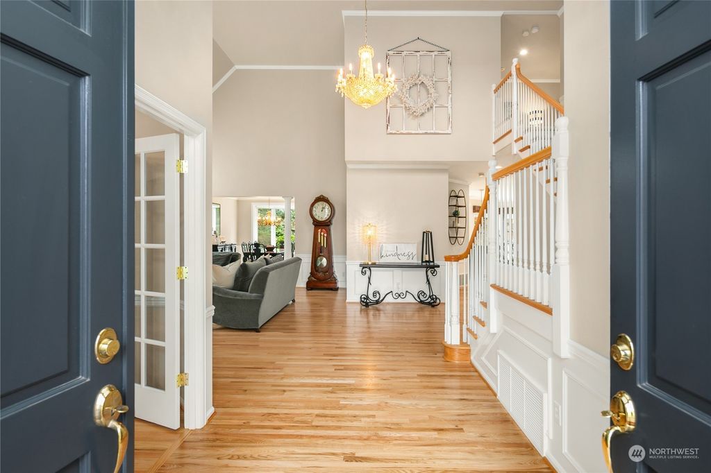 Photo of 6517 Fairway Avenue SE, Snoqualmie, WA 98065 (MLS # 2203544)