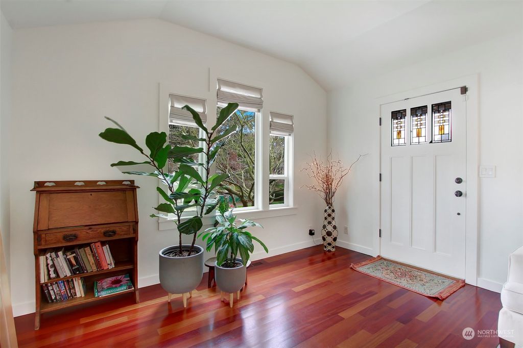 Photo of 2733 49th Avenue SW, Seattle, WA 98116 (MLS # 2214924)