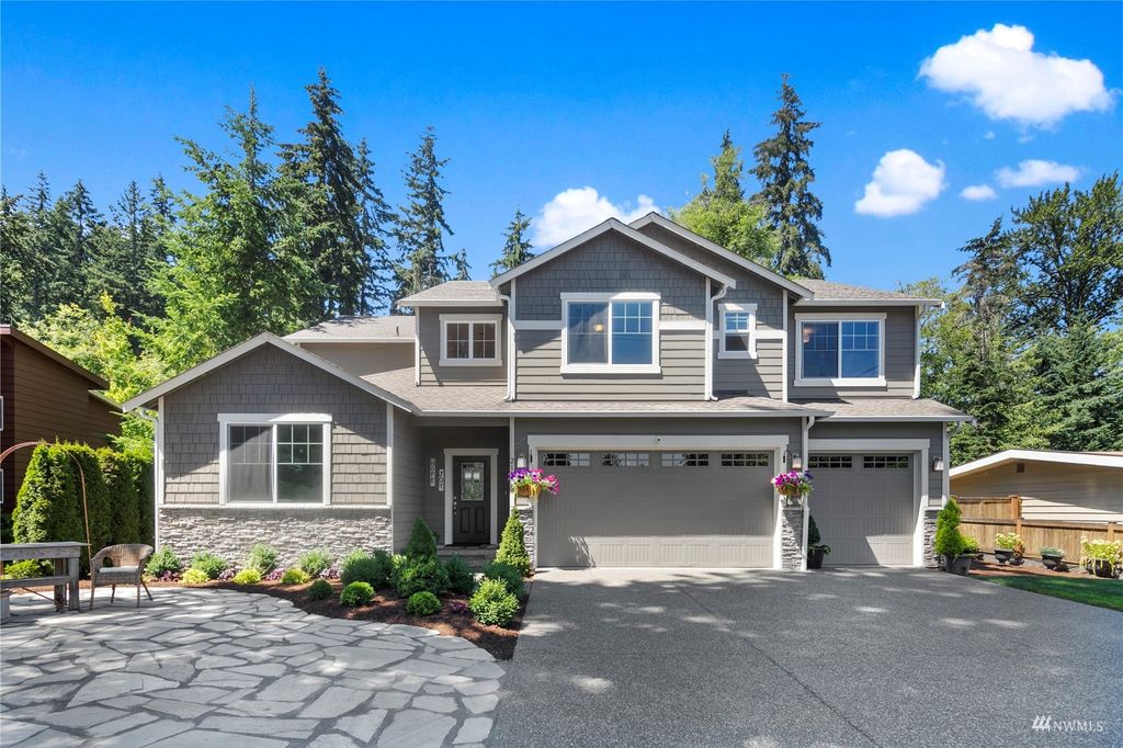 Photo of 21816 Vine Road, Brier, WA 98036 (MLS # 1995146)
