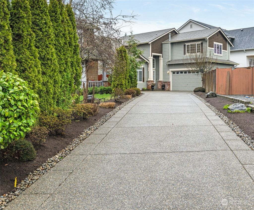 Photo of 14722 Meridian Drive SE, Lynnwood, WA 98087 (MLS # 2205913)