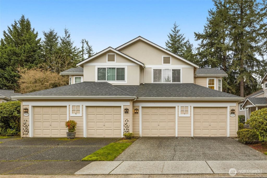Photo of 18391 NE 97th Court, Redmond, WA 98052 (MLS # 2476793)