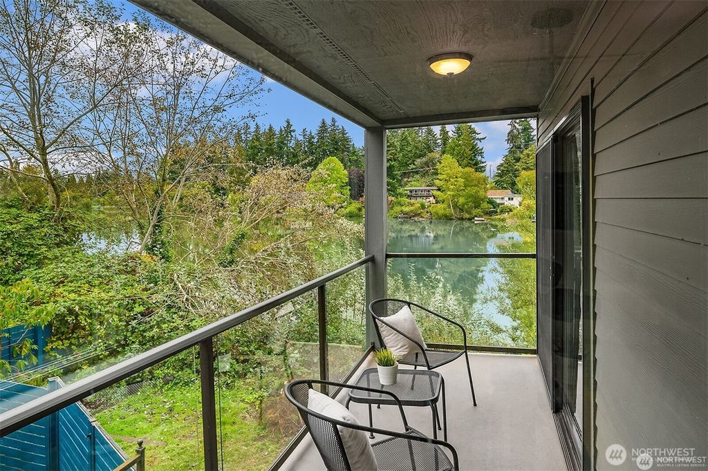 Photo of 19428 N Aurora Avenue #236, Shoreline, WA 98133 (MLS # 2397308)