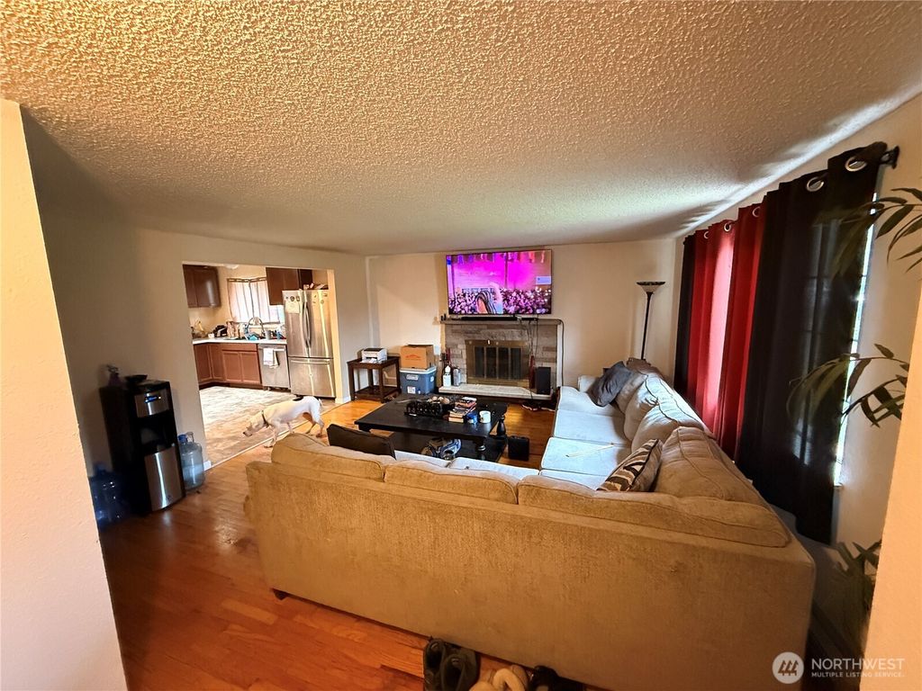 Photo of 1011 E 68th St, Tacoma, WA 98404 (MLS # 2497717)