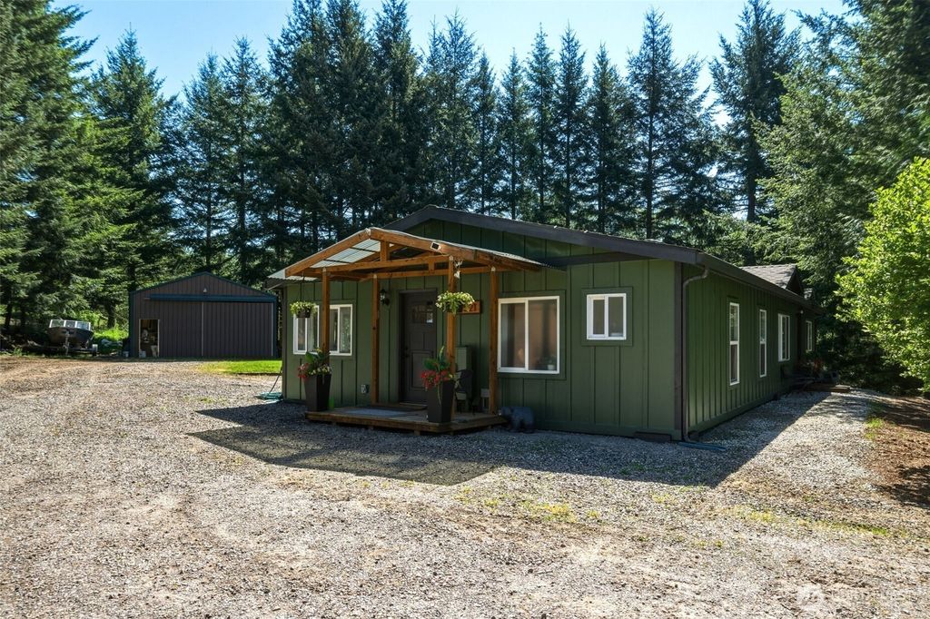 Photo of 2521 NE 392nd Avenue, Washougal, WA 98671 (MLS # 2524883)