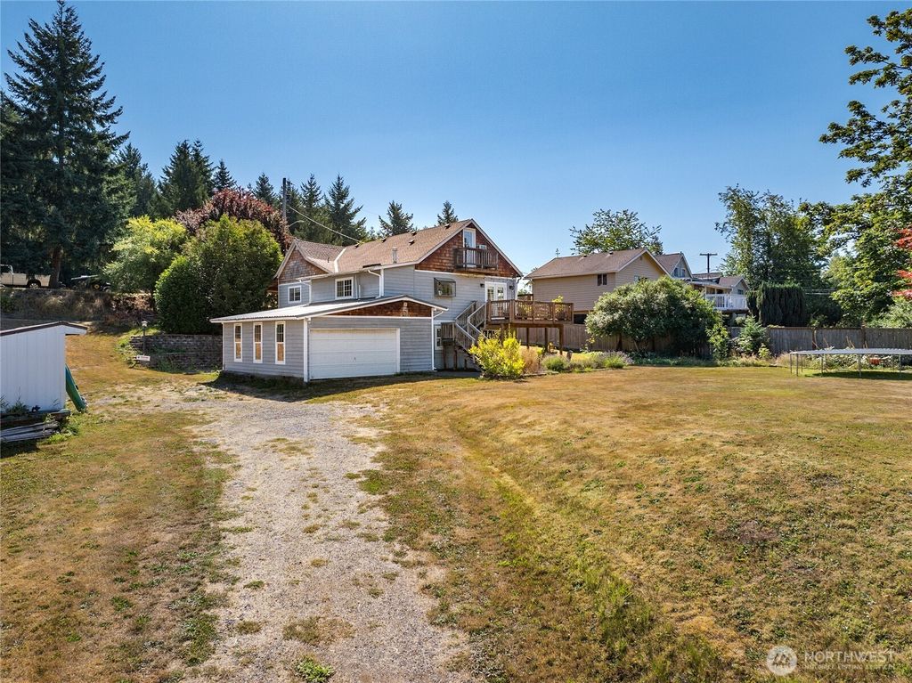 Photo of 32513 Railroad Avenue, Black Diamond, WA 98010 (MLS # 2420684)