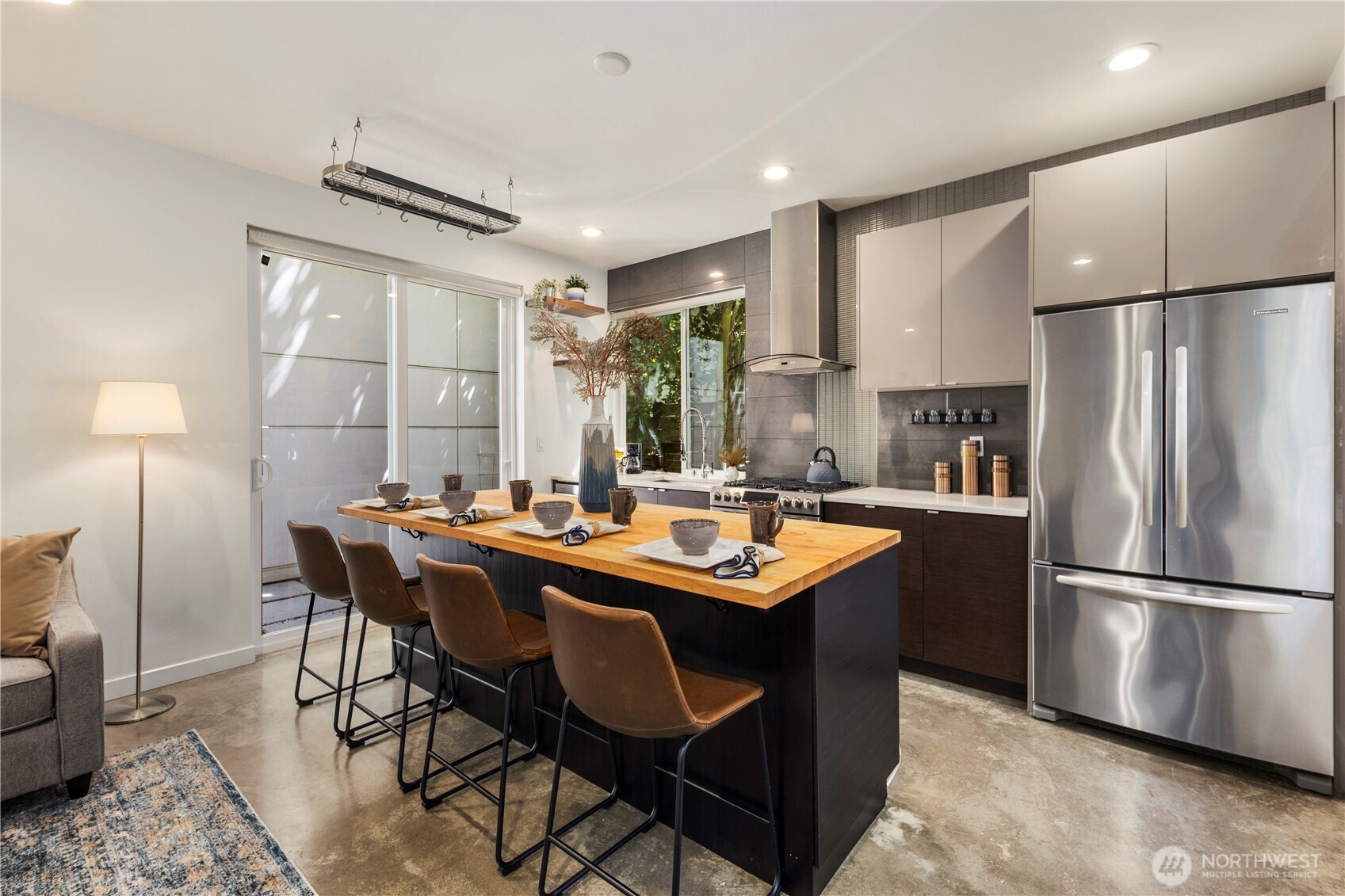 1804 25th Avenue A
