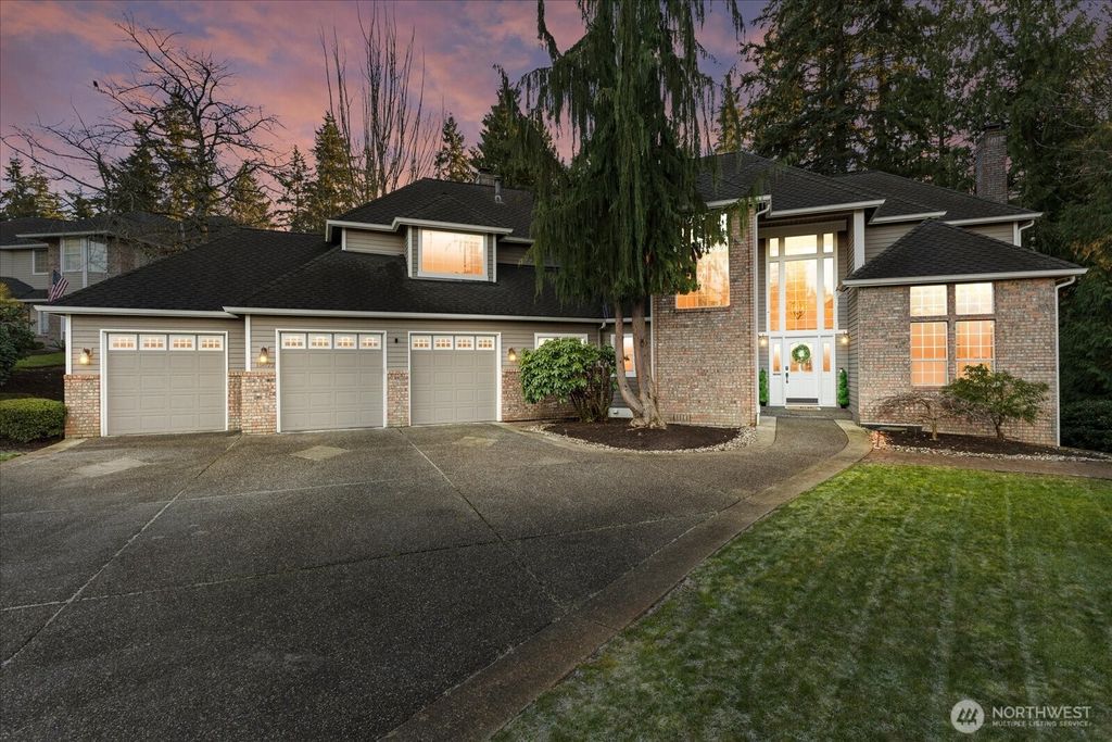 Photo of 15022 16th Avenue SE, Mill Creek, WA 98012 (MLS # 2469779)