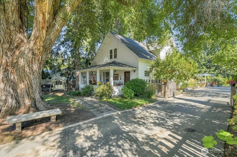 1217 Pershing Street