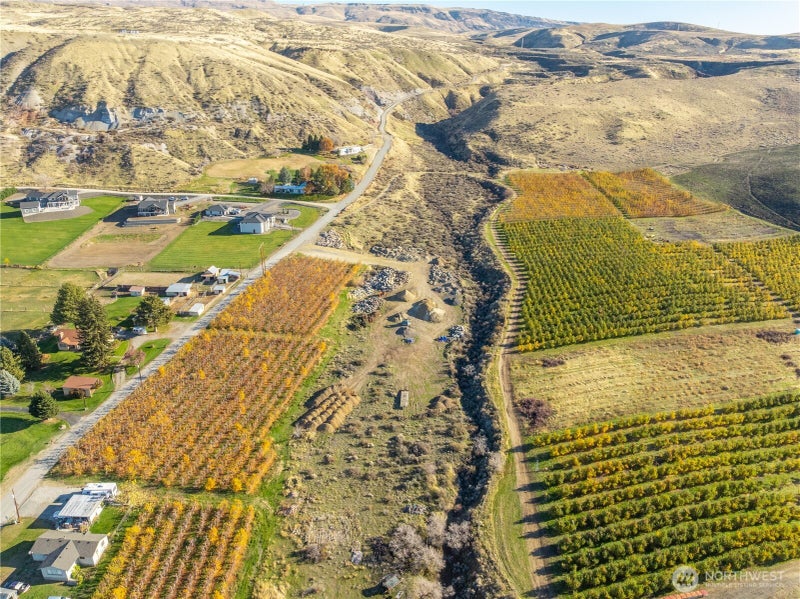 20 Blue Grade Road