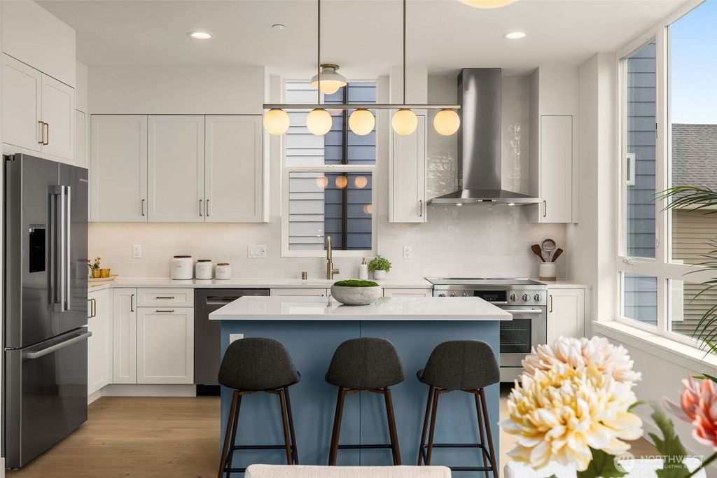 Photo of 1625 B 21st Avenue, Seattle, WA 98122 (MLS # 2454807)