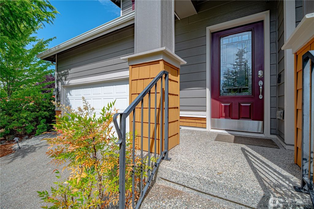 Photo of 22819 41st Avenue SE, Bothell, WA 98021 (MLS # 2412957)
