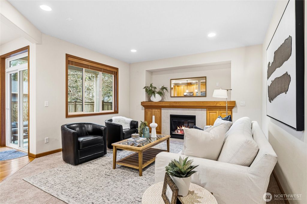 Photo of 8133 NE 147th Street, Kenmore, WA 98028 (MLS # 2498973)