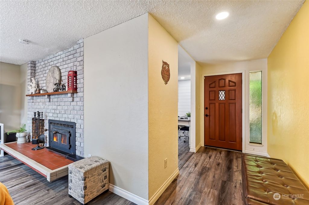 Photo of 4613 108th Street NE, Marysville, WA 98271 (MLS # 2269321)