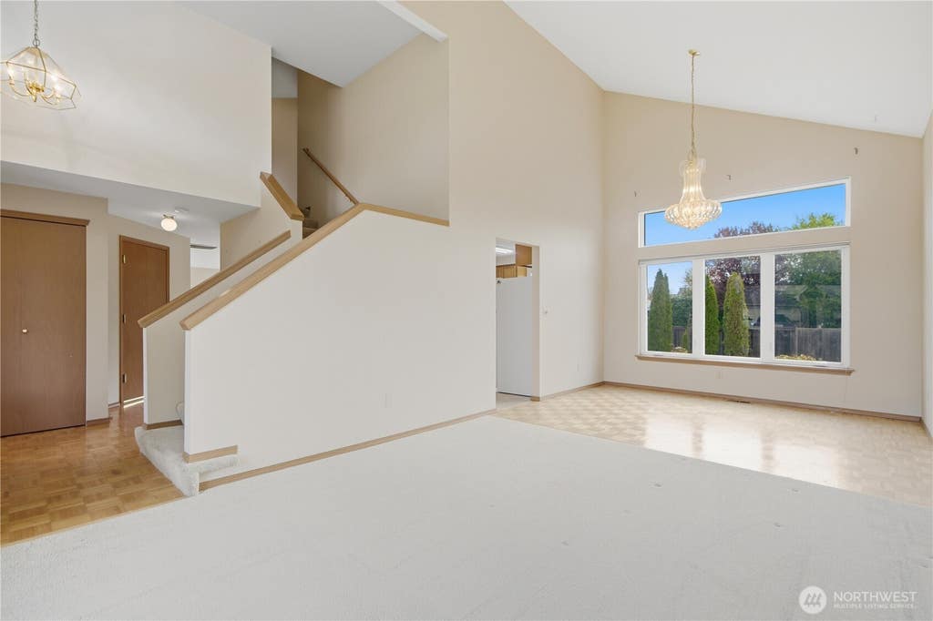 Photo of 12402 107th Place NE, Kirkland, WA 98034 (MLS # 2569327)