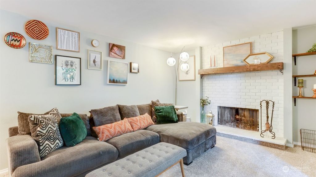 Photo of 17518 151st Avenue SE #2-1, Renton, WA 98058 (MLS # 2055496)