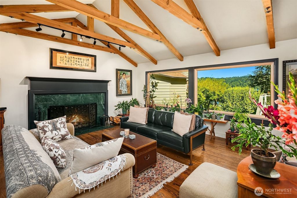 Photo of 13731 42nd Place NE, Seattle, WA 98125 (MLS # 2497819)