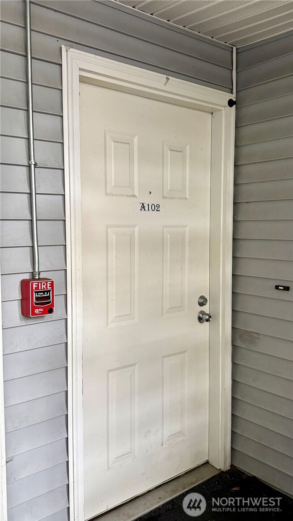 Photo of 1003 156th Avenue NE #A102, Bellevue, WA 98007 (MLS # 2506242)