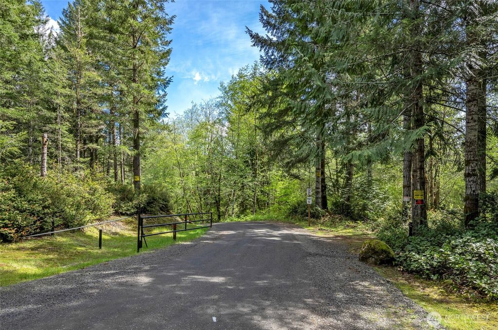 Photo of 770 E April Avenue, Grapeview, WA 98546 (MLS # 2499182)