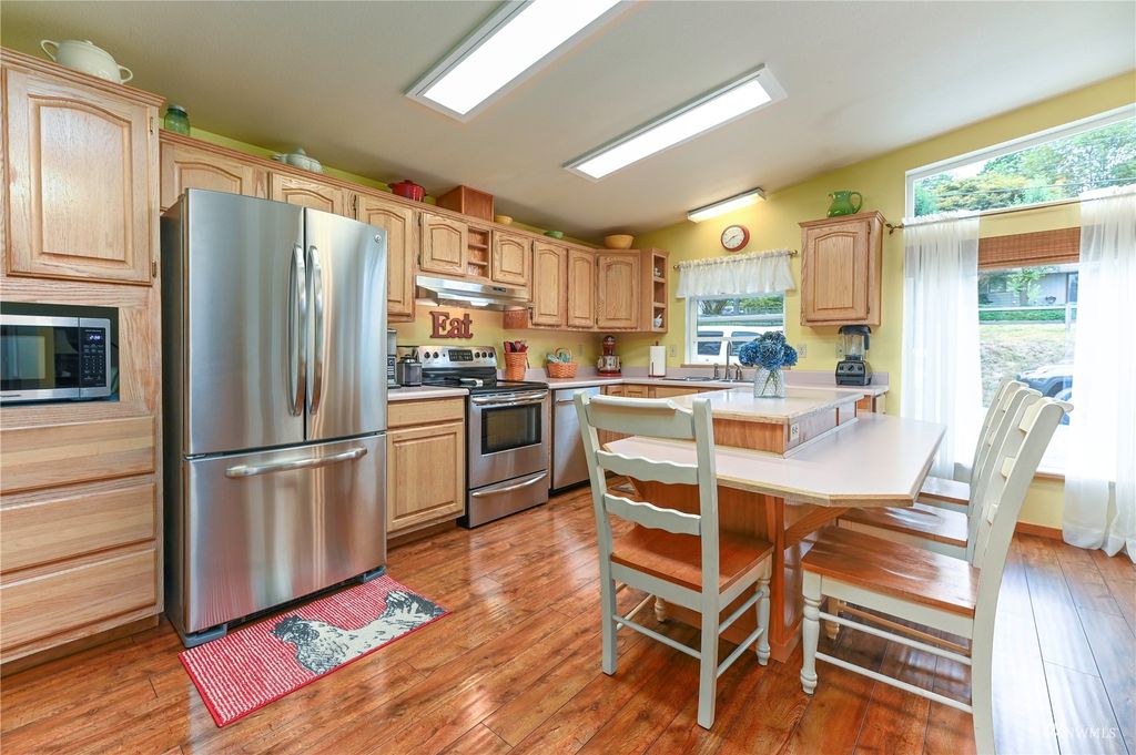 Photo of 9022 72nd Street SE, Snohomish, WA 98290 (MLS # 1992091)