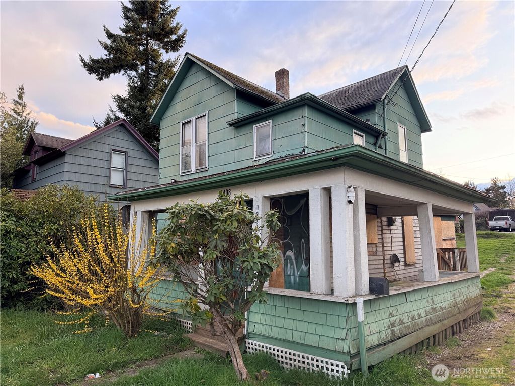 Photo of 1408 S Union Avenue, Tacoma, WA 98405 (MLS # 2500466)