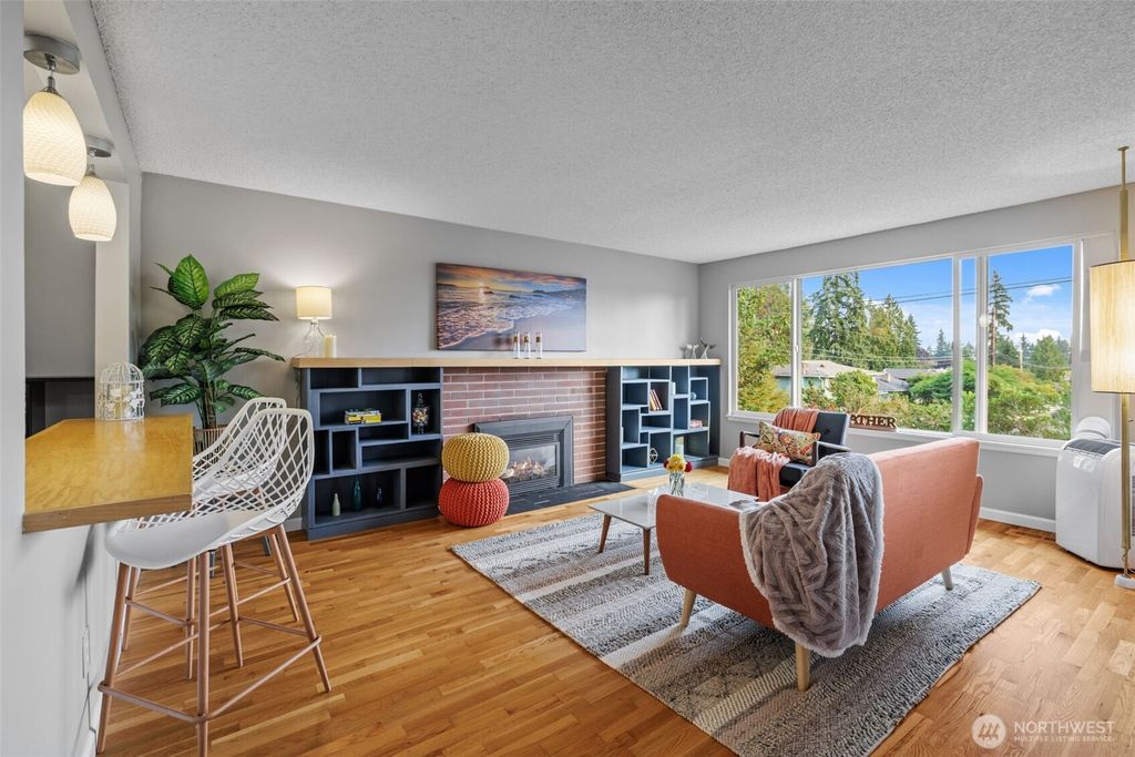 Photo of 5003 240th Place SW, Mountlake Terrace, WA 98043 (MLS # 2429819)