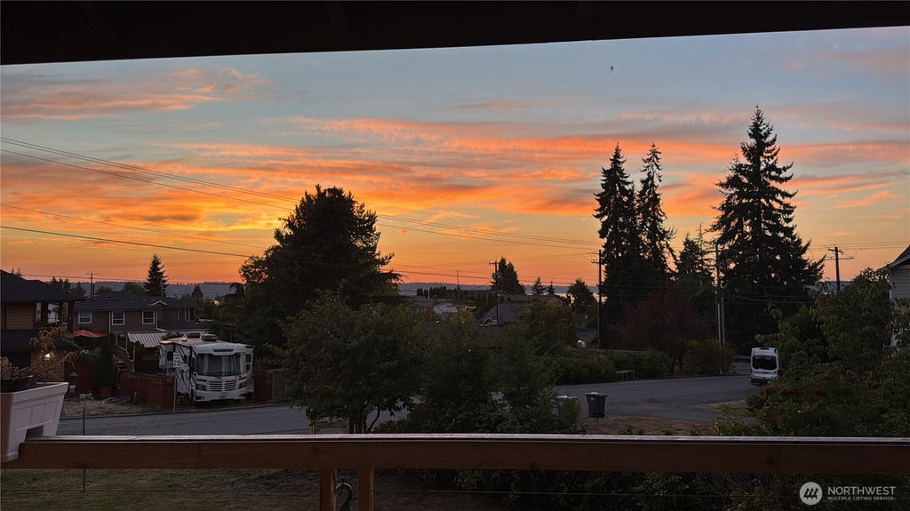 Photo of 4917 Ocean Avenue, Everett, WA 98203 (MLS # 2543144)