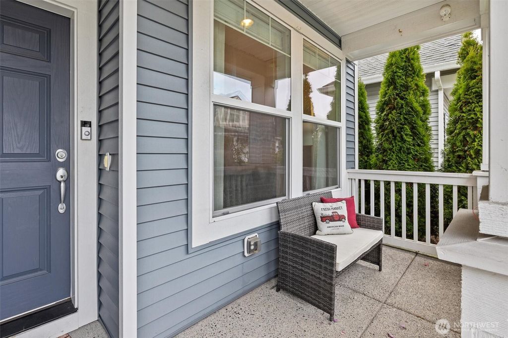 Photo of 426 125th Place SE, Everett, WA 98208 (MLS # 2466085)