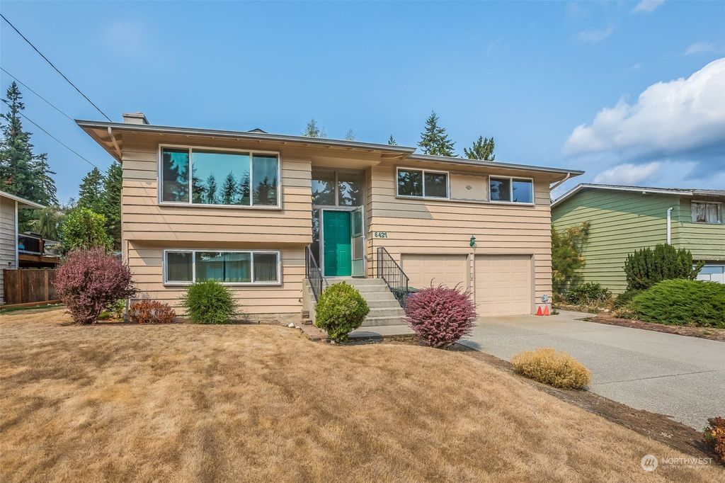 Photo of 6427 165th Place SW, Lynnwood, WA 98037 (MLS # 2153654)
