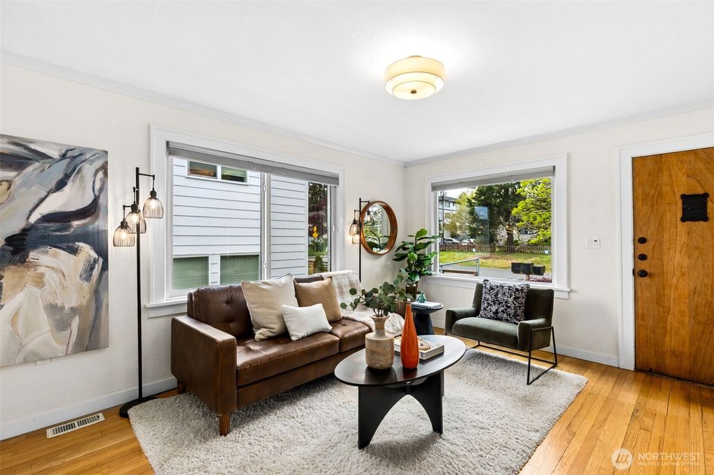 Photo of 705 N 104th Street, Seattle, WA 98133 (MLS # 2513297)