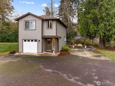 Photo of 3040 Banner Road SE, Port Orchard, WA 98366 (MLS # 2458115)