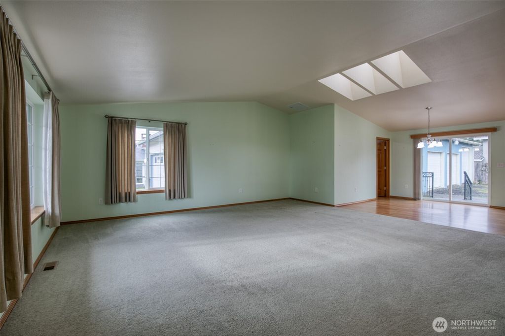 Photo of 1616 W Anderson Street, Elma, WA 98541 (MLS # 2468577)