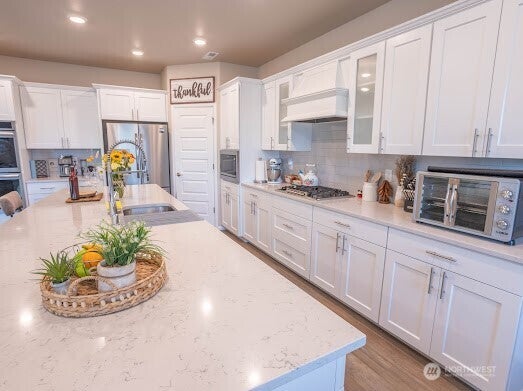 17622 Crossing Drive E
