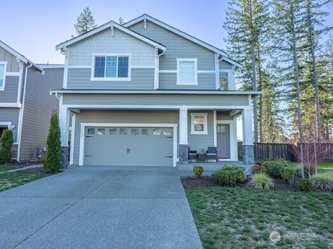 Photo of 17622 Crossing Drive E, Puyallup, WA 98374 (MLS # 2460993)