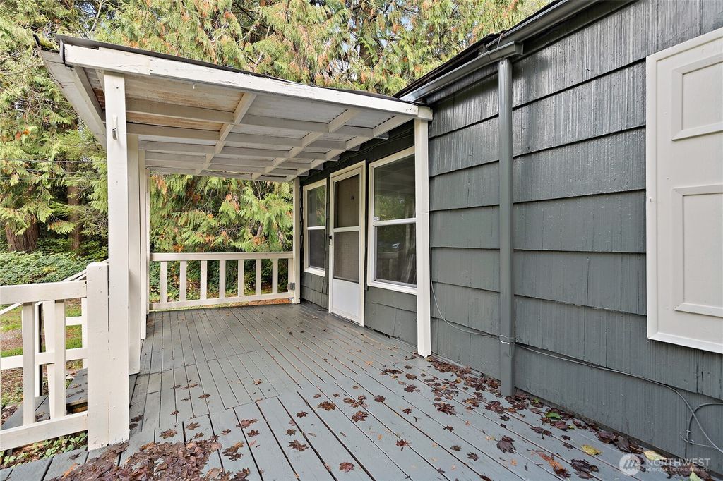 Photo of 17740 174th Avenue NE, Woodinville, WA 98072 (MLS # 2413980)