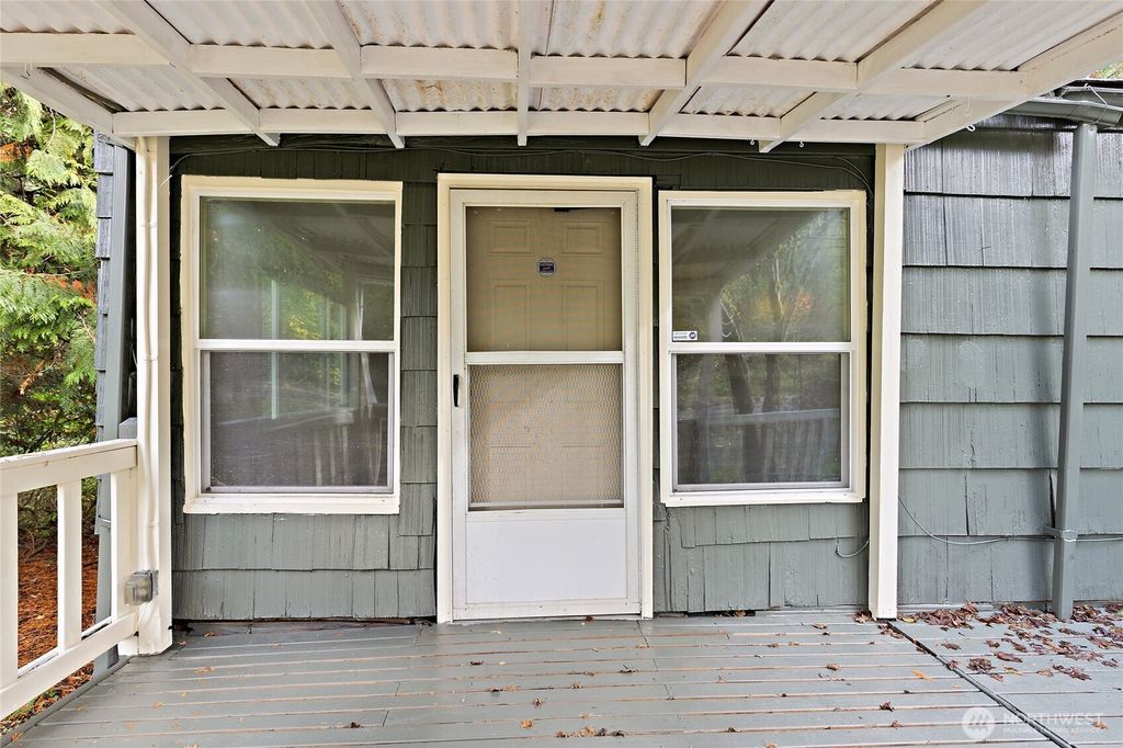 Photo of 17740 174th Avenue NE, Woodinville, WA 98072 (MLS # 2413980)