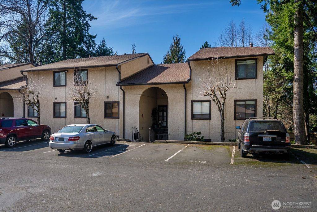 Photo of 23415 101st Avenue SE #F110, Kent, WA 98031 (MLS # 2483467)