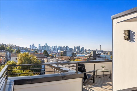 Photo of 2328 Franklin Avenue E #H, Seattle, WA 98102 (MLS # 2596854)