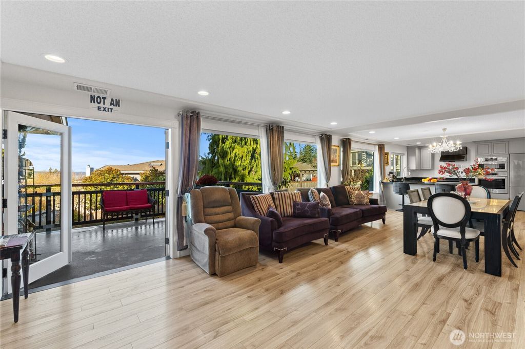 Photo of Mukilteo, WA 98275 (MLS # 2503566)