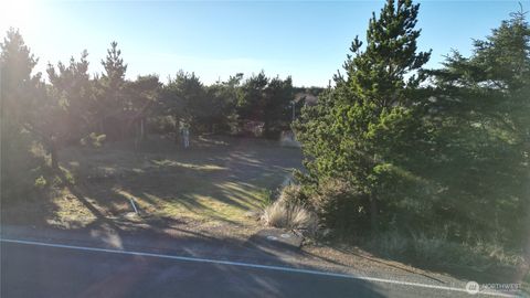 Photo of 31911 I Street, Ocean Park, WA 98640 (MLS # 2468736)