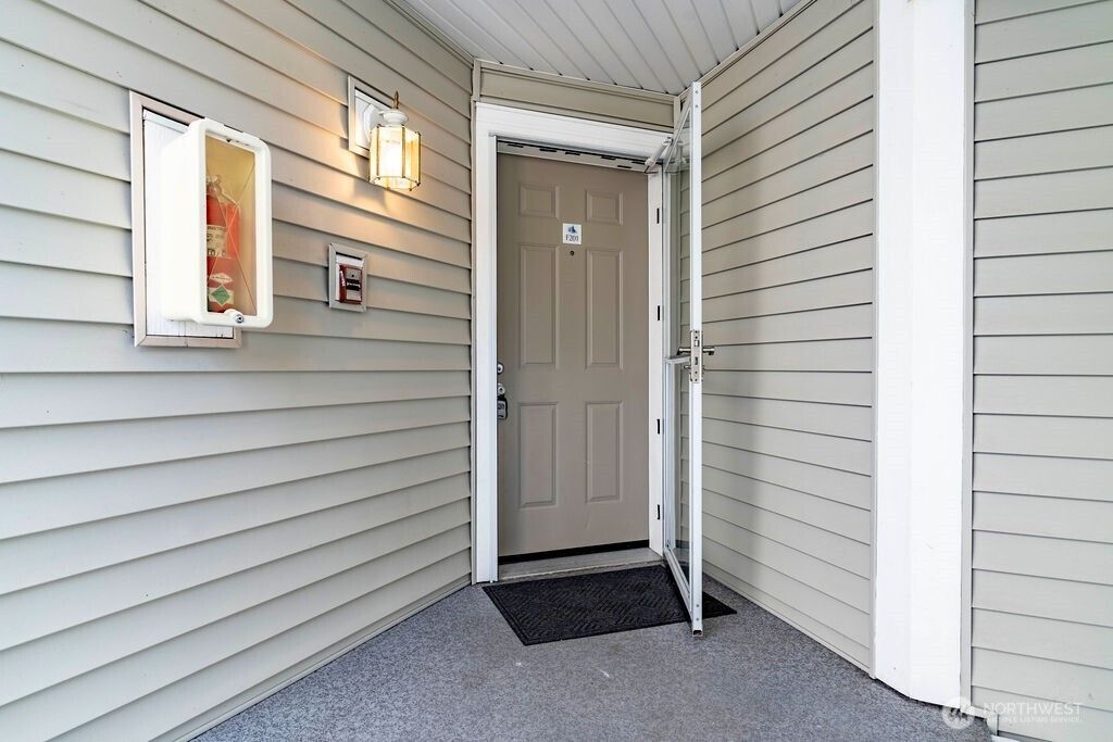 Photo of 5400 Harbour Pointe Boulevard #F201, Mukilteo, WA 98275 (MLS # 2438056)