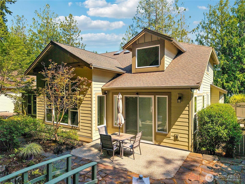 Photo of 442 Rainier Lane, Port Ludlow, WA 98365 (MLS # 2570296)