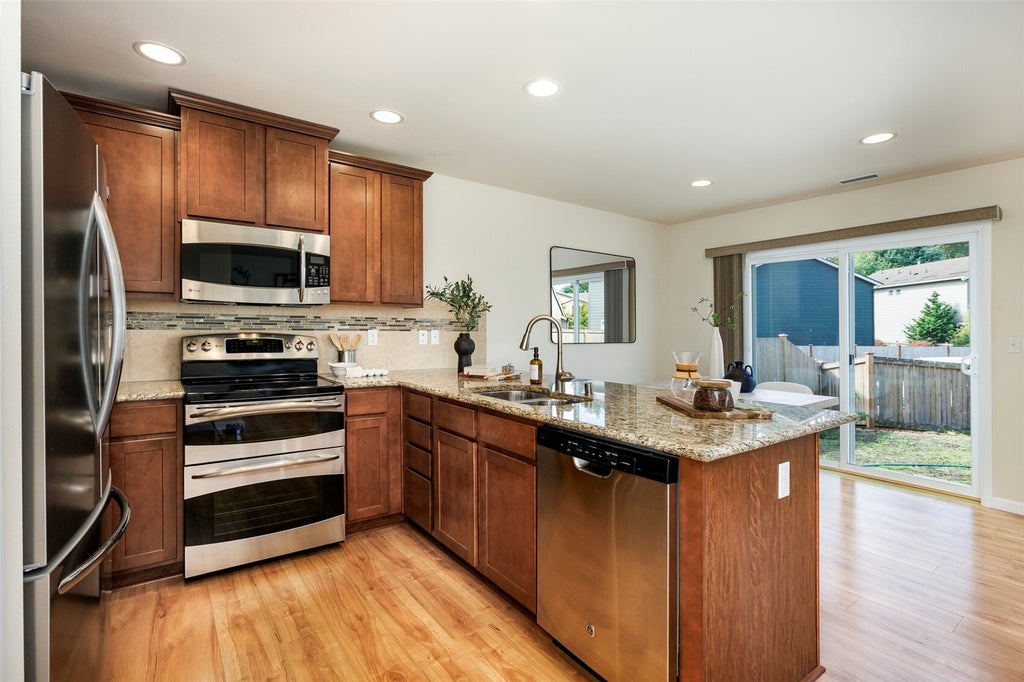 Photo of 3312 SE 176th Place SE, Bothell, WA 98012 (MLS # 2597974)