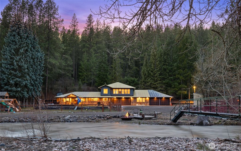 Photo of 330 Swauk Creek Lane, Cle Elum, WA 98922 (MLS # 2496611)