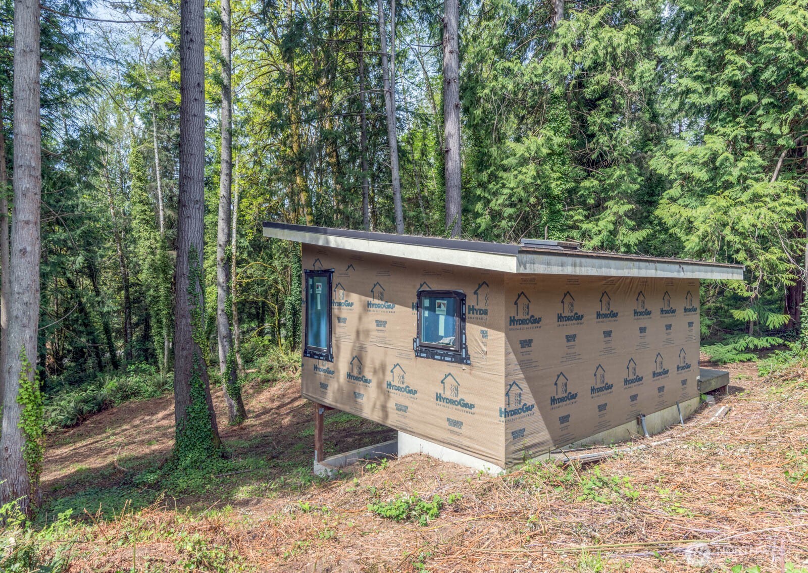 9263 NE Spruce Avenue